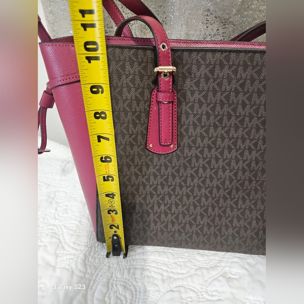 Michael Kors Burgundy and Gray Tote Bag - Picture 4 of 11